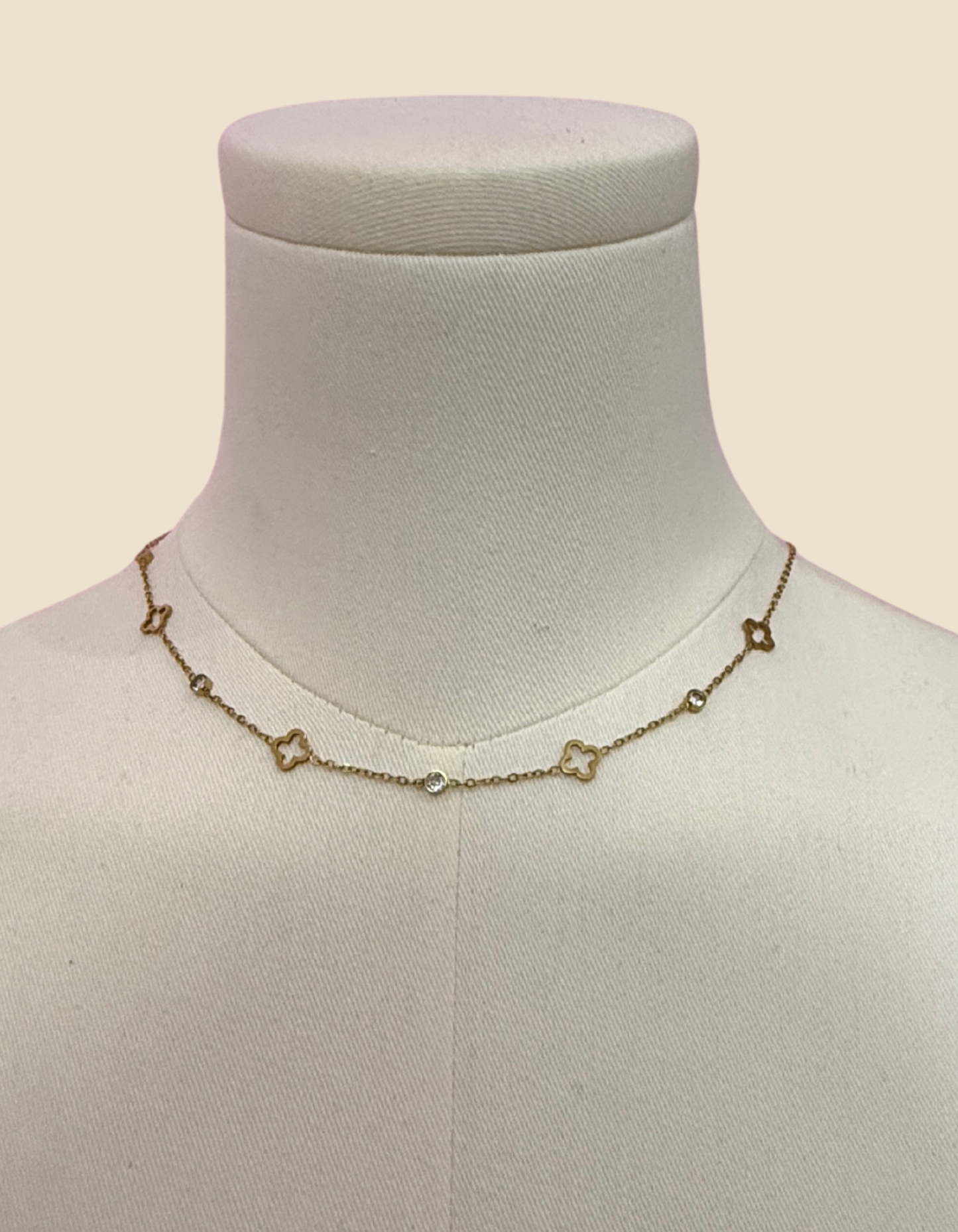 Collier trèfles (Plusieurs coloris)